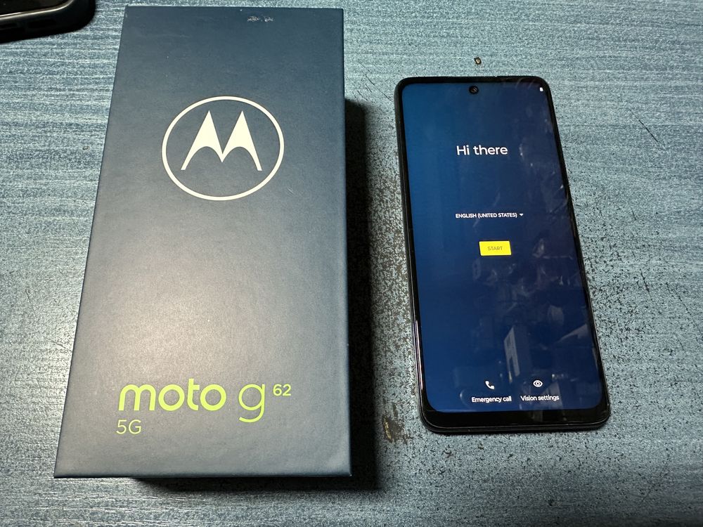 Motorola Moto G62 5G 4/64 - чисто нов с 2 години гаранция