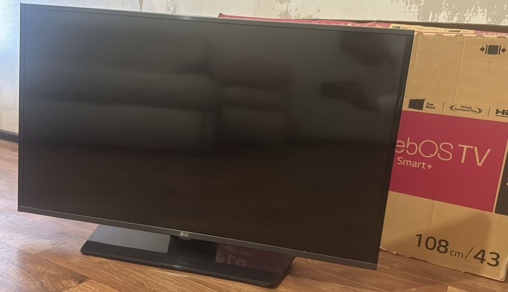 Продам телевизор LG 43LF630V