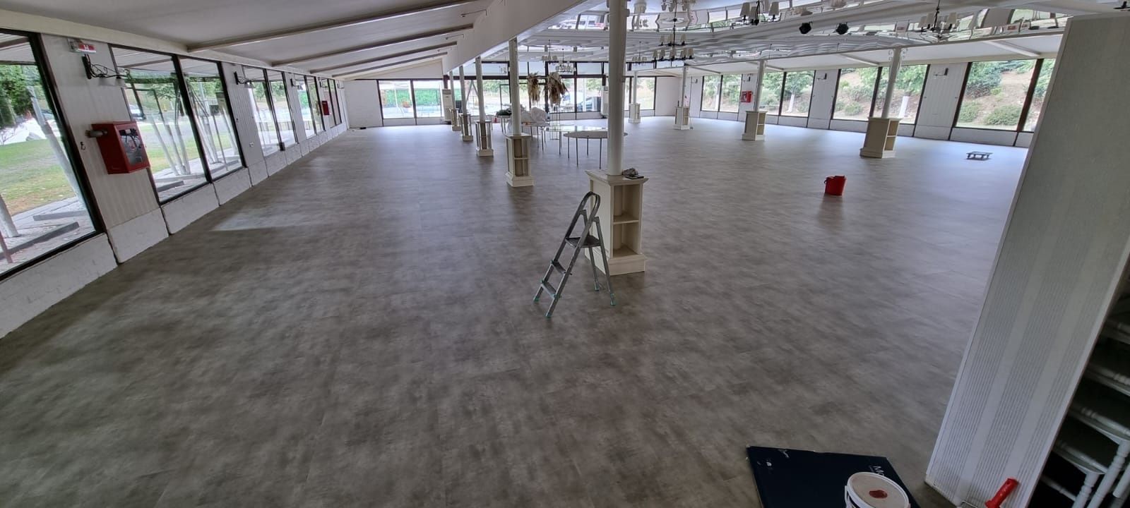 Parchet LVT si SPC Linoleum Tarket/Graboplast, Moche