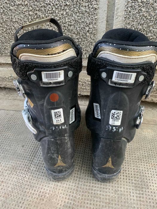 Clapari schi Atomic Hawx Magna W flex:70 marime EUR:36.5 Mondo:23.5