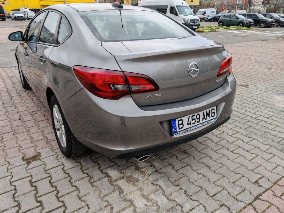 Vand Opel Astra J 2017  1.4 Turbo Benzina