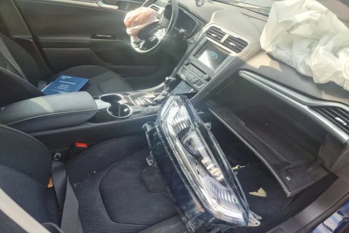 Dezmembrez Ford Mondeo mk5 2016 motor 1.5TDCI 120CP , XUCA dezmembrari usa fata de portiera cotiera torpedou compresor ac alternator electromotor