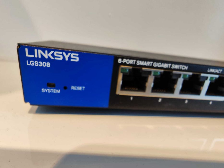 Swick Linksis LGS308 cu 8 porturi smart gigabit