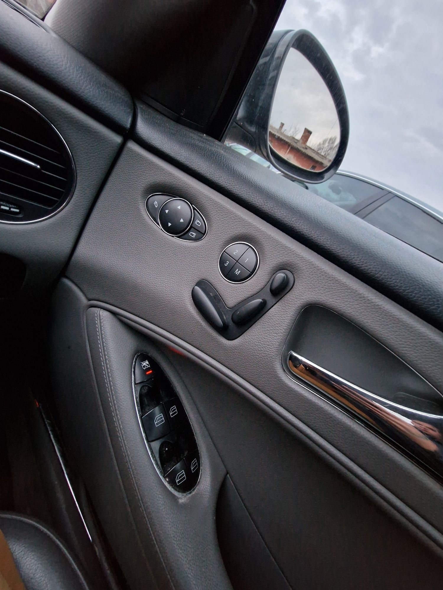 На части w219 cls 320