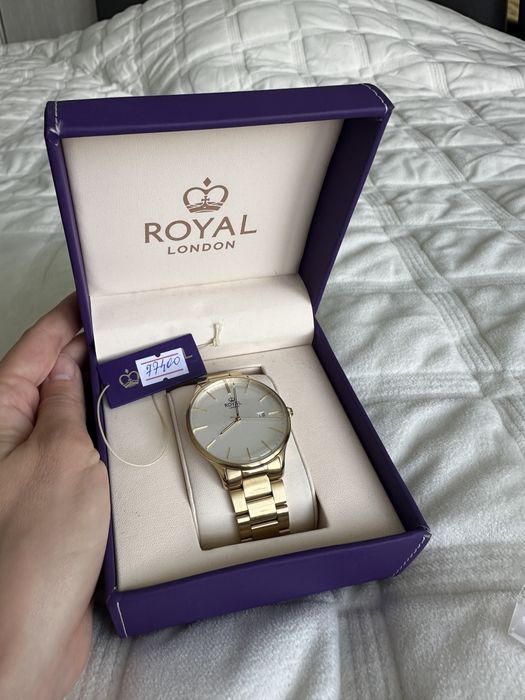 Продам отличные женские часы !!!