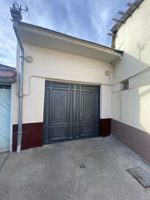 Продаю свой дом 4 соток в районе Юнусабад ориентир Телебашня