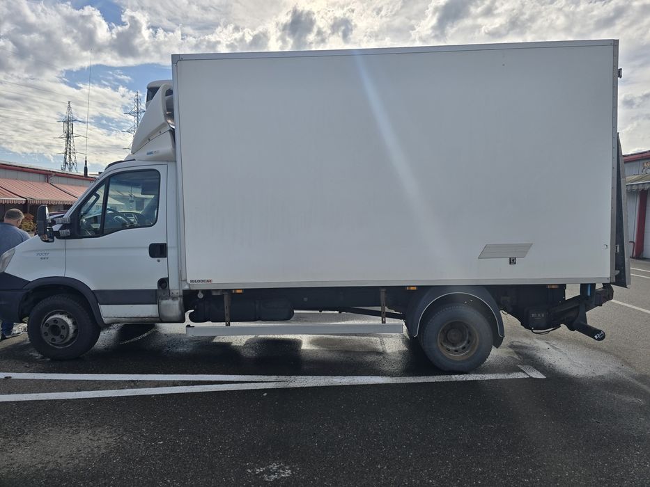 Vând iveco 70 c17
