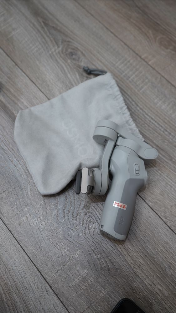 DJI osmo mobile se