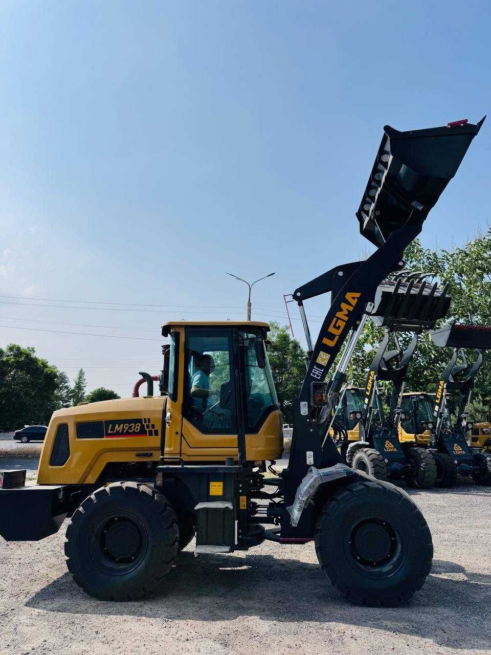 Погрузчик Lugong LM938 1.2 куб