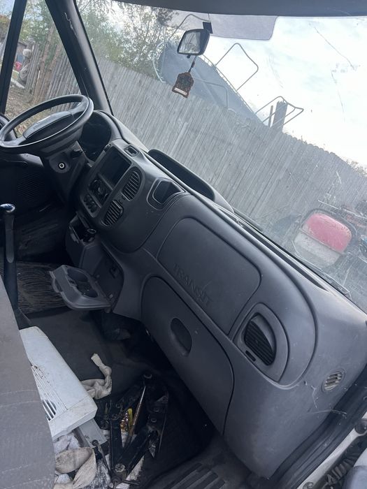 Vand/dezembrez ford transit 2001 fara acte