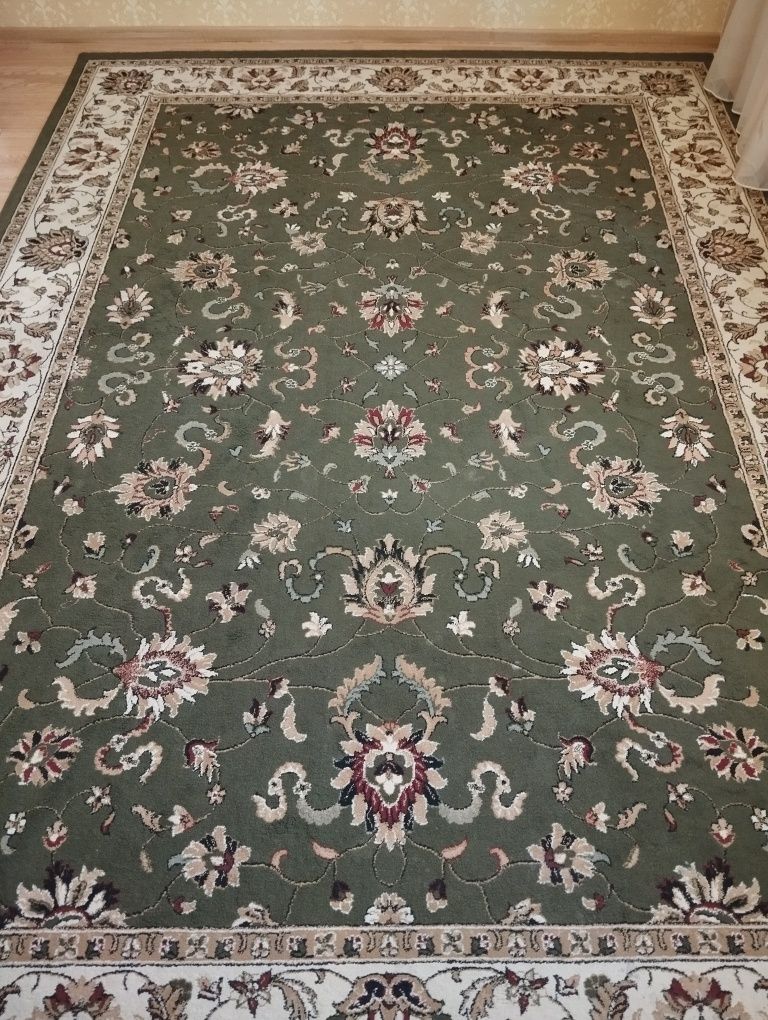 Продается Ковер 2,5×3,5 м.