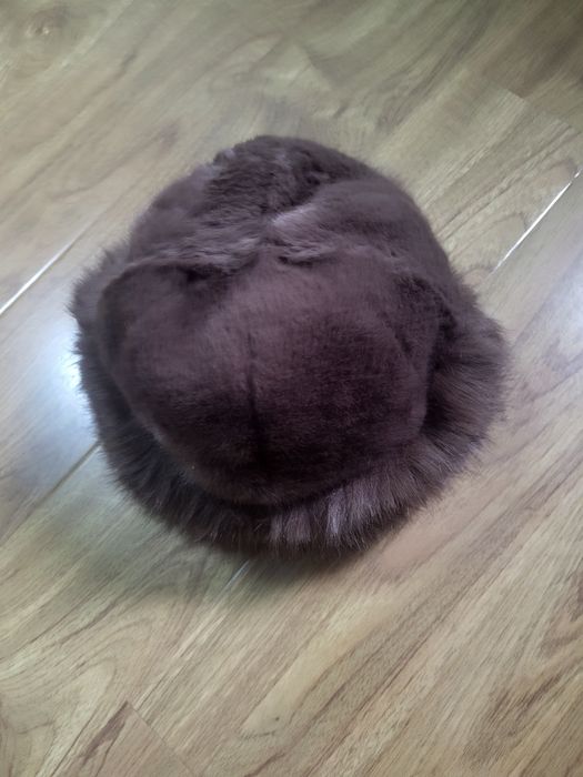 Vând Căciulă  blană artificială