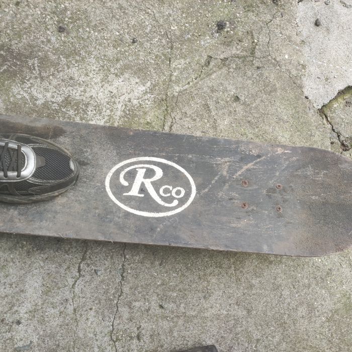 Vând skateboard rco