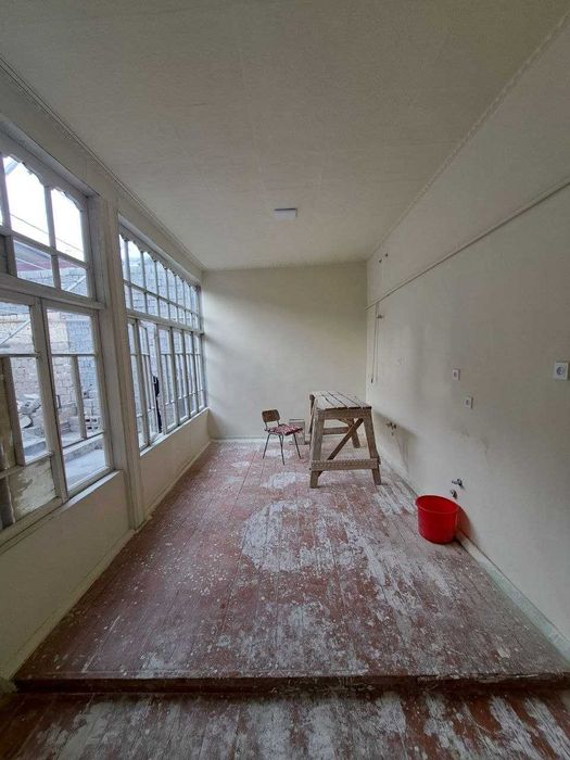 Дом 3,5 соток 6 комнат по ул.Садриддин Айни