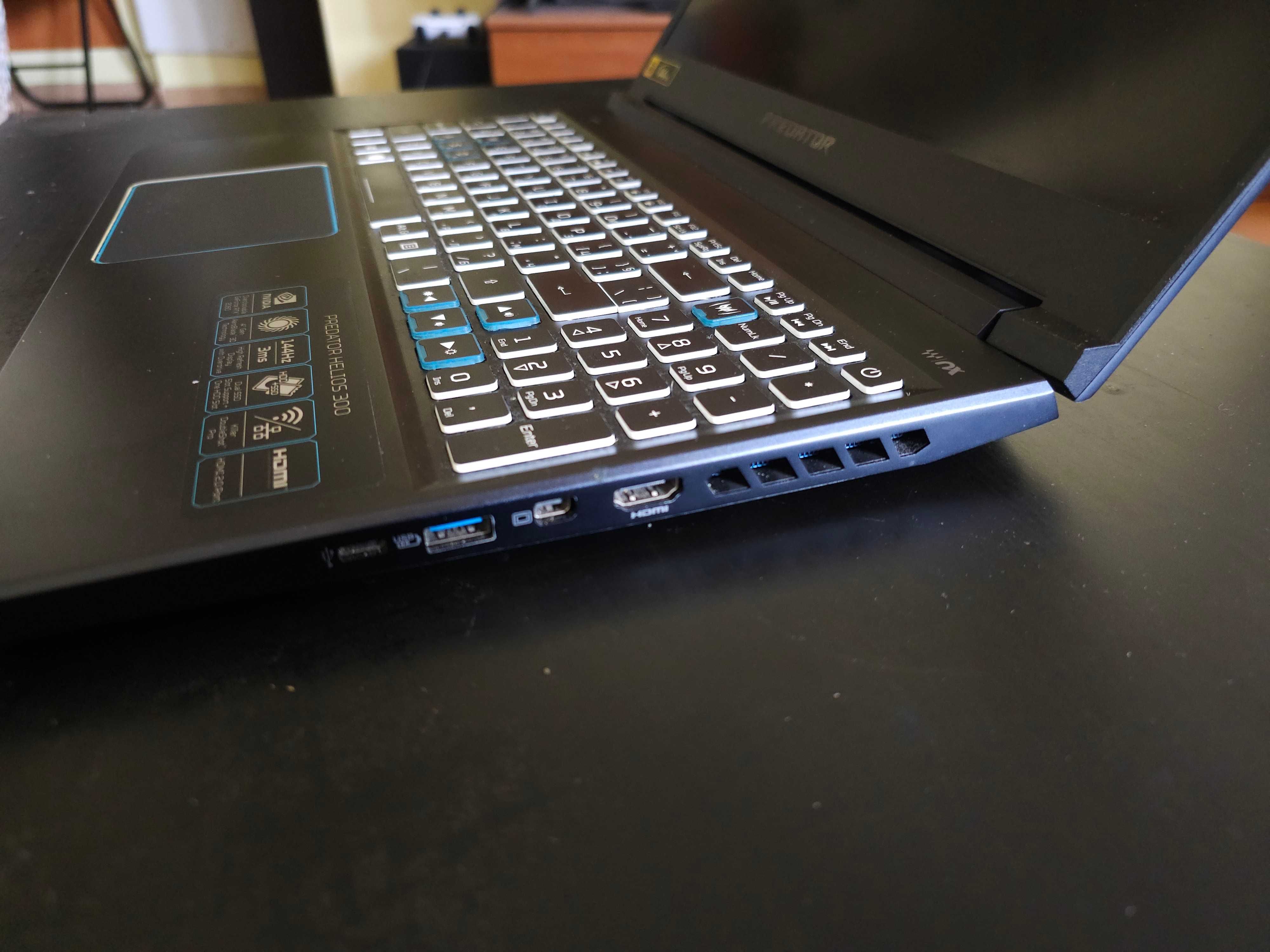 Acer Pretador Helios 300 - Intel Core i7-9750H CPU 2.60GHz  2.59GHz