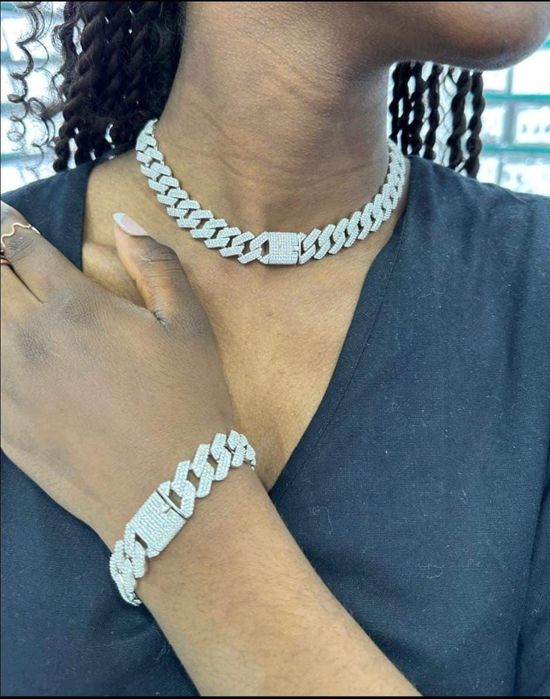 Seturi tenis pe stoc