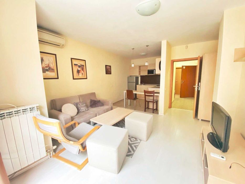 Продава се Двустаен апартамент в София, Медицинска академия - 66 кв.м за 3116 €/кв.м - Снимка #1