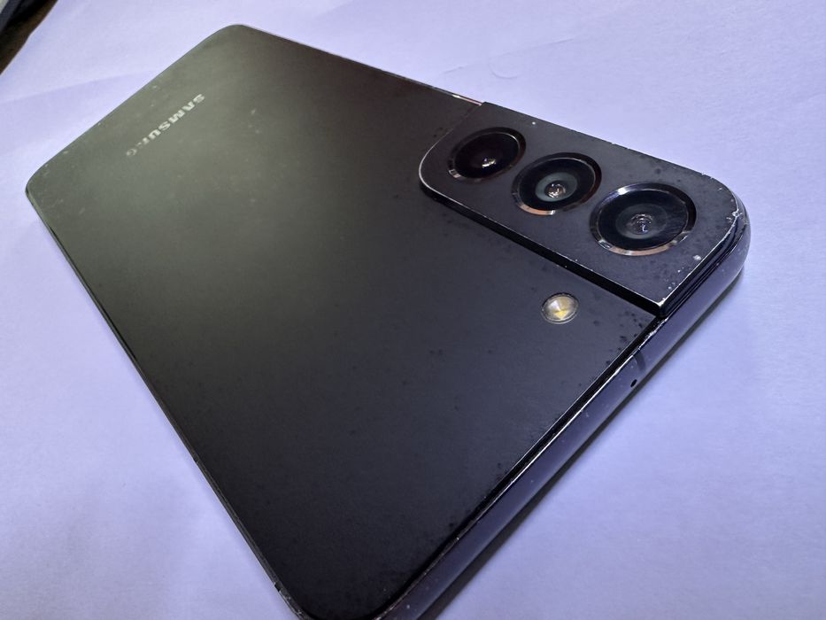 Samsung S22 plus  Самсунг С22 плюс  смартфон телефон