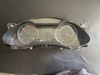 Ceas ceasuri de bord 8k0920900 Audi A4 B8/8K 2008-2012 europa