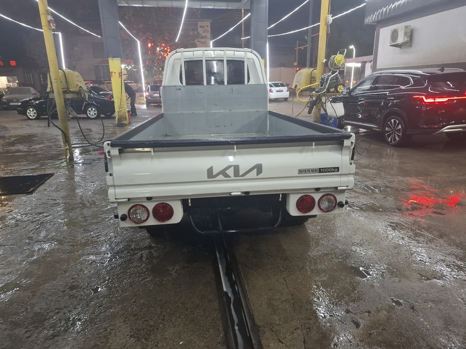 KIA BONGA Пробег: 31 000 кмr ev 2023 .10oy