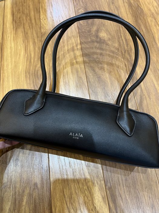 Черна чанта Alaia