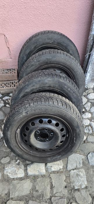 Anvelope de iarna cu jante 185/65 R15 Kia Ceed
