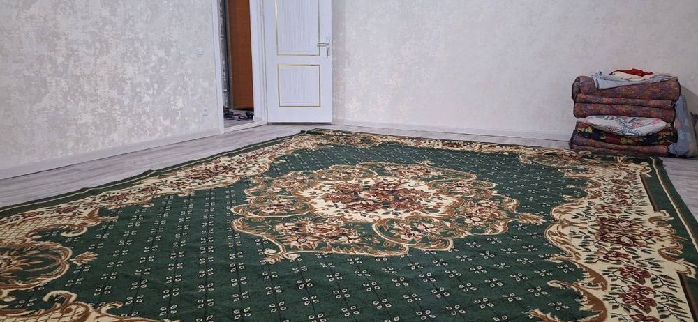 Yunusobod 4 kv 2 xonali LUBBOYIGA srochno 500$