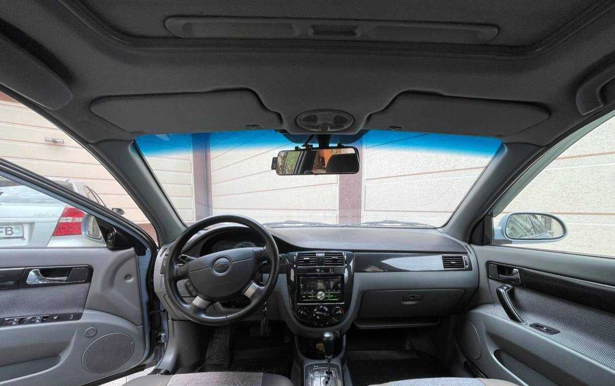 Lacetti 1,6 Дельфин, автомат