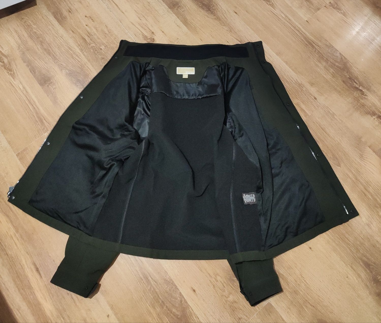 Geaca softshell Michael Kors mărimea XXL