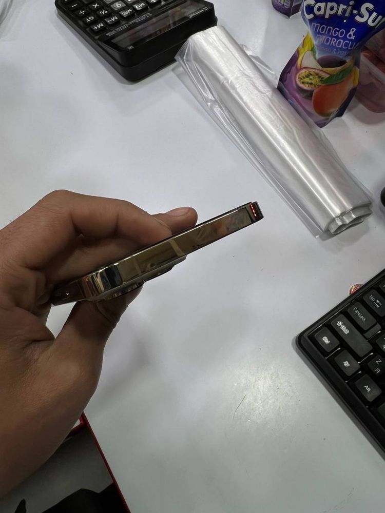 iphone 13 pro max golld