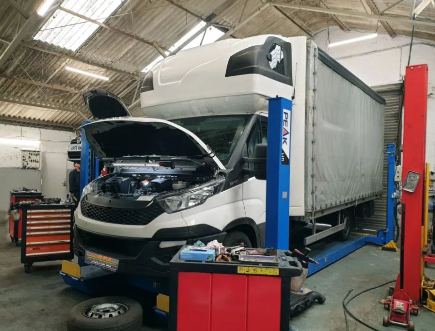 Schimb-Mut-Conversie volan dreapta-stanga Iveco Daily orice an