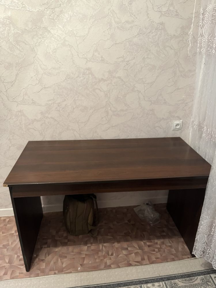 Продаю Журнальный стол