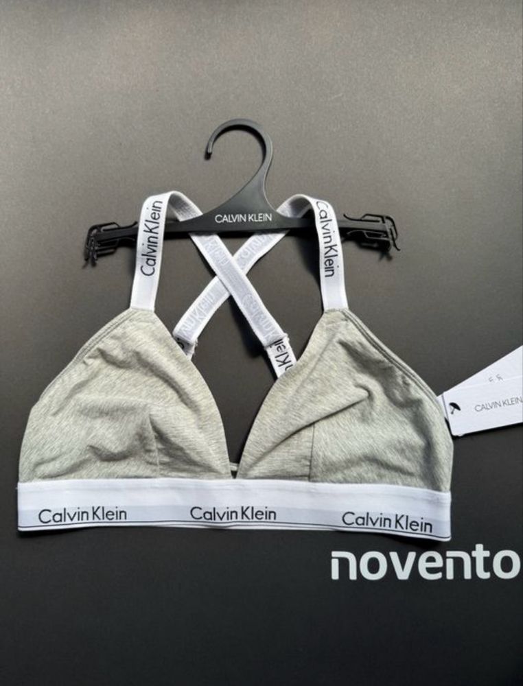 Сив и опанжев сутиен с меки чашки Calvin Klein /L/