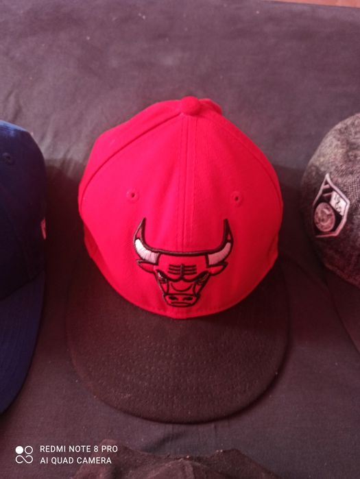 Шапки с козирка new era с различни размери