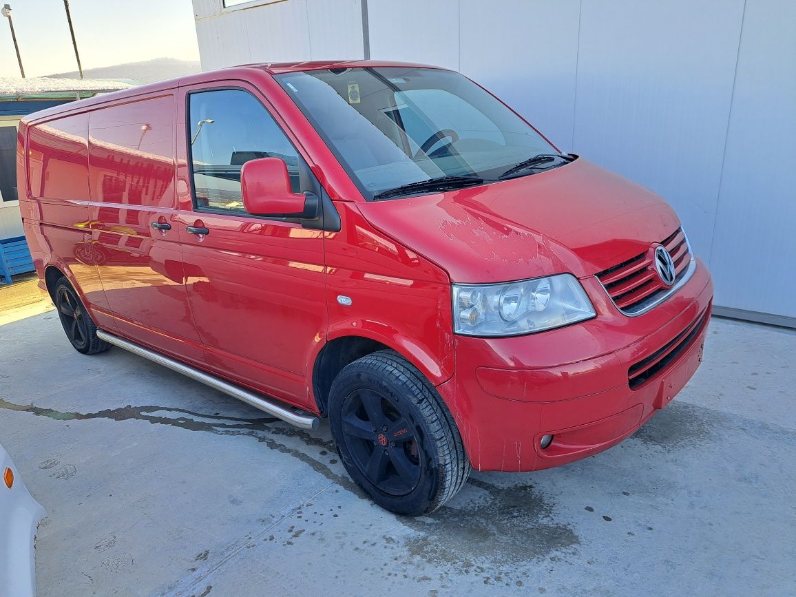 Фолксваген Транспортер VW Transporter T5 2.5 ТДИ  131 k.s. НА ЧАСТИ