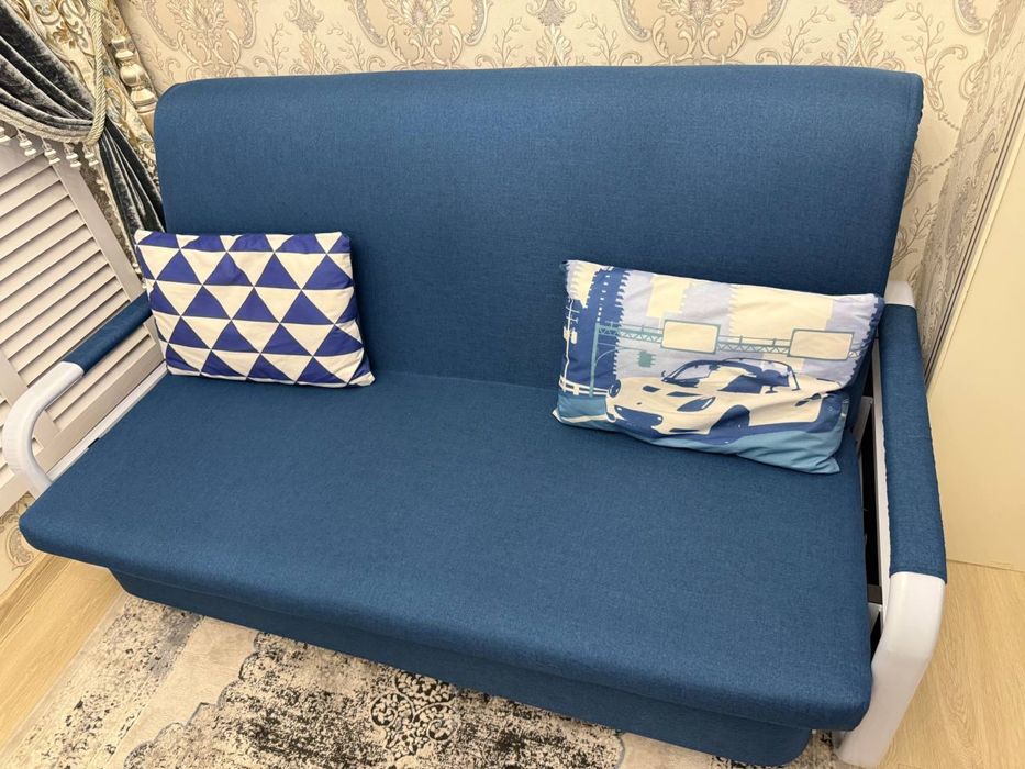 Диван транформер , очень хорошем состояние