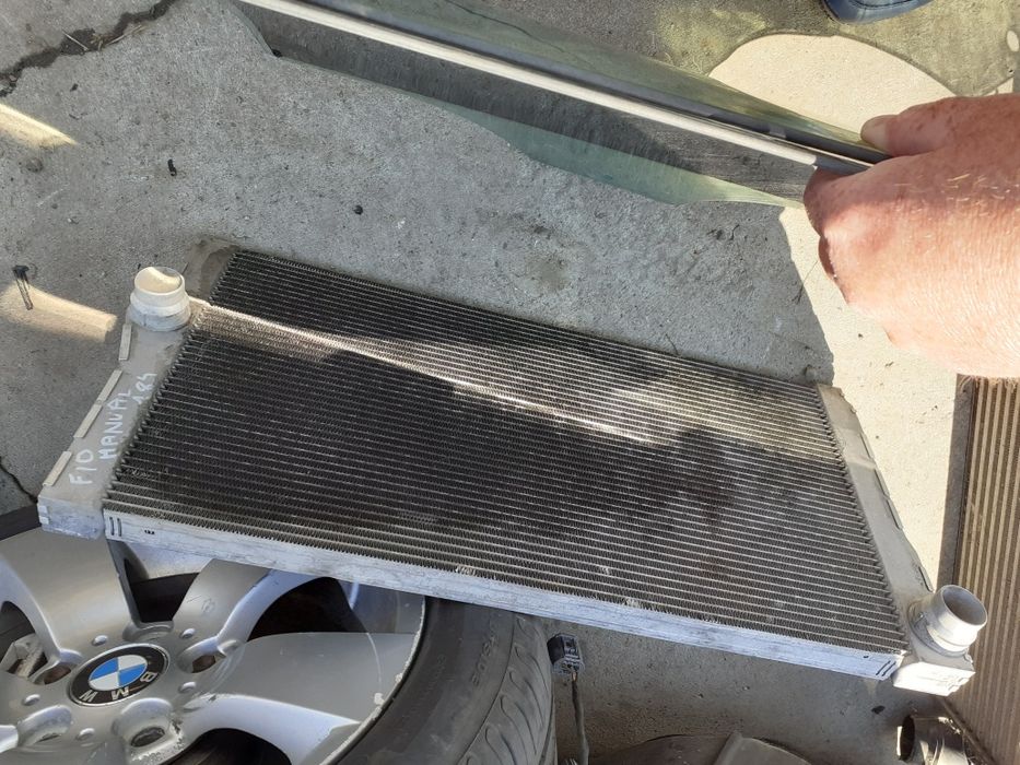 Radiator apa bmw f10 520d,cutie manuala DEZMEMBREZ BMW F10 F11