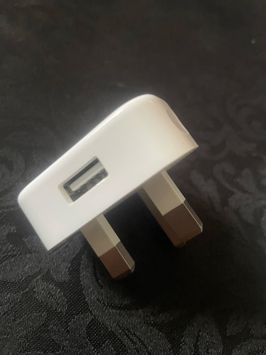 Încărcătoare Apple UK Plug – Originale