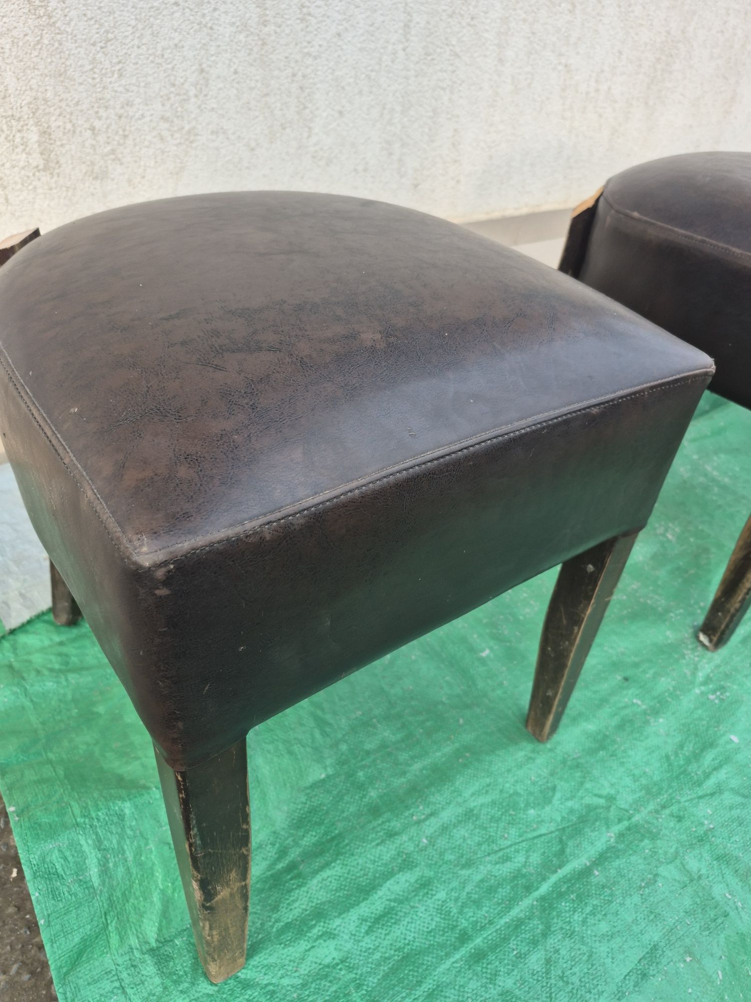 3 tamburete (Scaune) ideale pentru terasă acoperita (balcon),birou