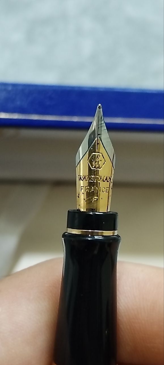 Перьевая ручка WATERMAN PARIS