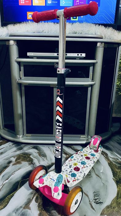 Детский самокат 3-10 лет. Металл. Бренд”Scooter”. 4 гелевых колеса.