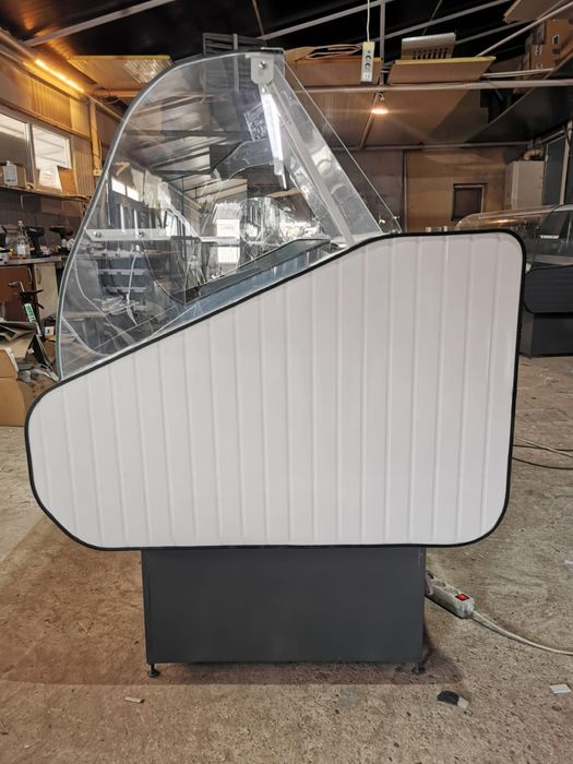 Vitrina frigorifica orizontala in 2 culori 150cm lungime