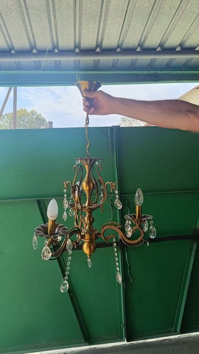 Три Б/У люстры по 5 тысяч