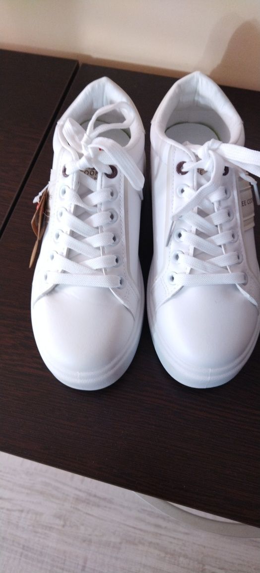 Кецове на Lee cooper