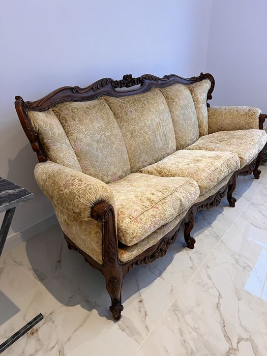 canapea lux clasic baroc cu stil elegant pentru orice spatiu
