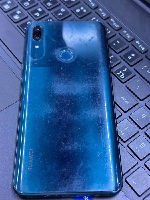 HUAWEI телефон сотилади