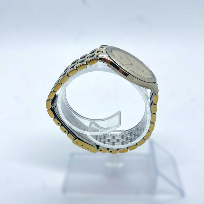 Rado DiaStar – оригинален швейцарски часовник, златен цвят unisex 33мм