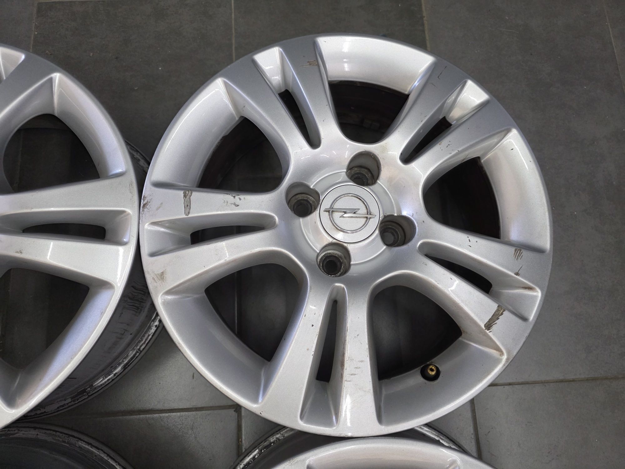 Джанти 15 - Opel Corsa D, E