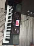 Korg Pa700.
