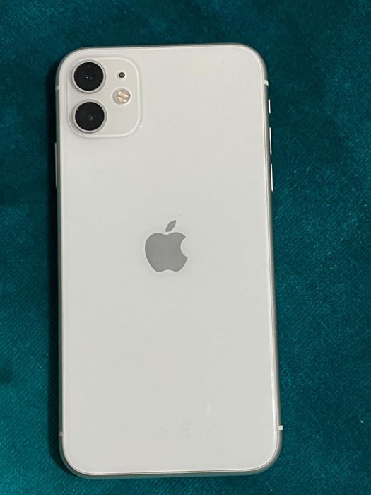 Продам Айфон 11 64 гб